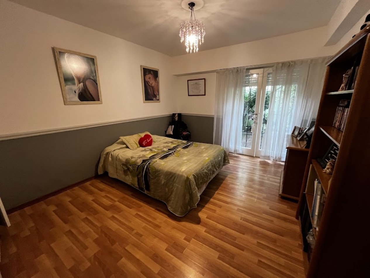 Casa en Excelente Estado con 3 Dormitorios y Garage