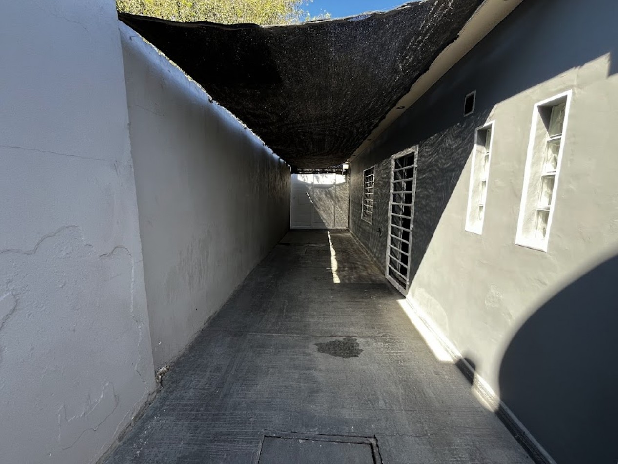 Casa Moderna de 3 Ambientes con Garage Pasante y Patio amplio