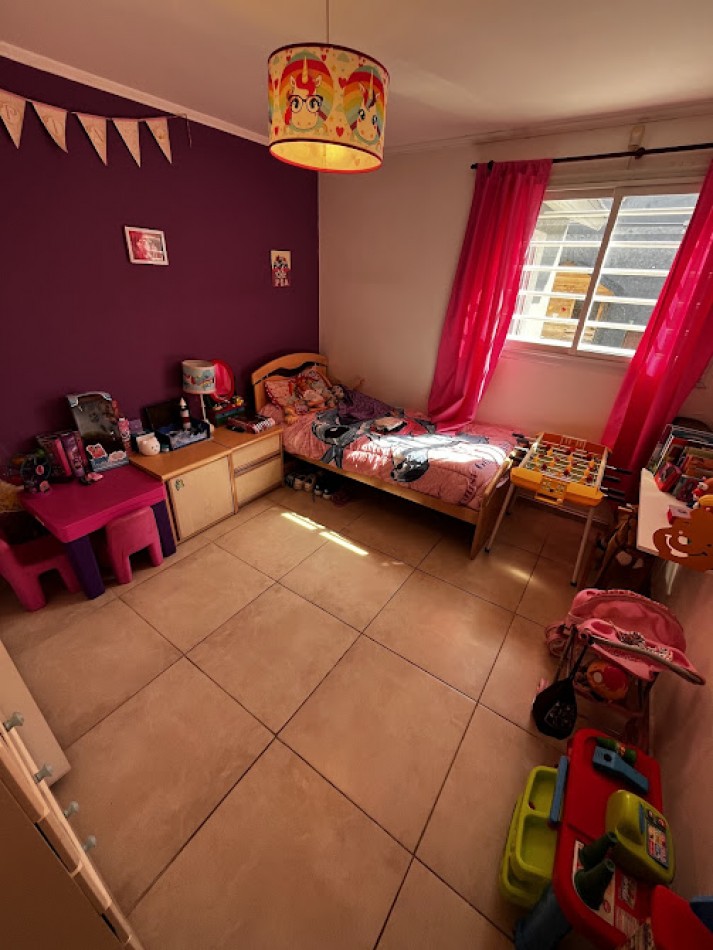 Casa Moderna de 3 Ambientes con Garage Pasante y Patio amplio