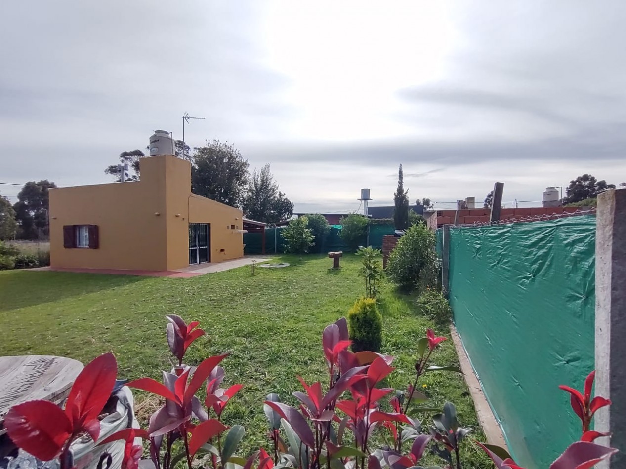 Casa Estilo Americano en Acantilados - Lote de 472 m²