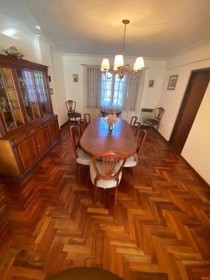 Chalet 4 ambientes sobre lote de 468 mts. Divino Rostro