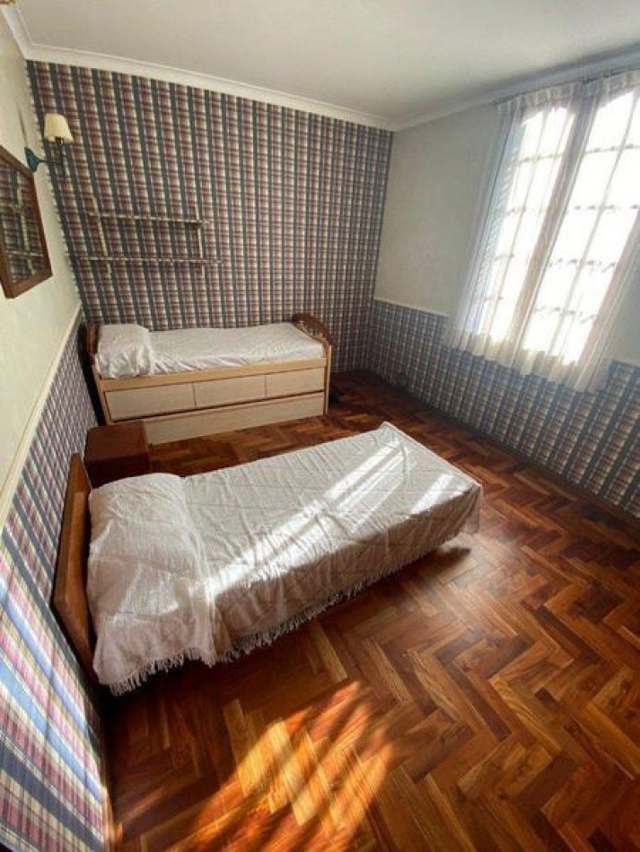 Chalet 4 ambientes sobre lote de 468 mts. Divino Rostro