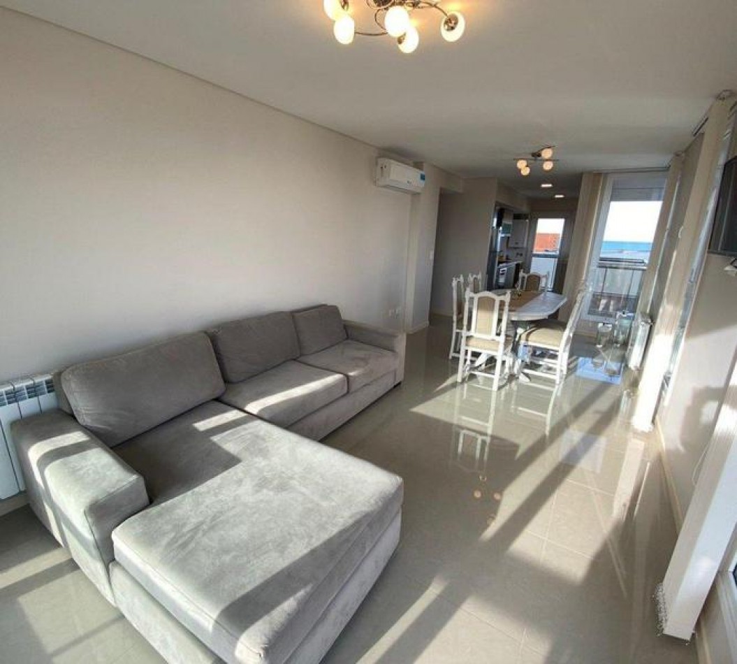 Departamento Vista al mar de tres ambientes con balcon y cochera - La Perla - Mar del Plata