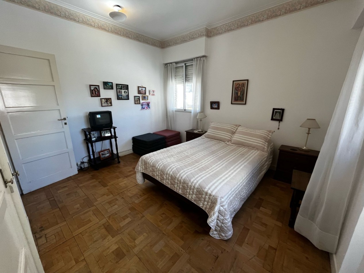 Departamento Señorial de 4 Ambientes en el Edificio Horizonte - Torreon del Monje