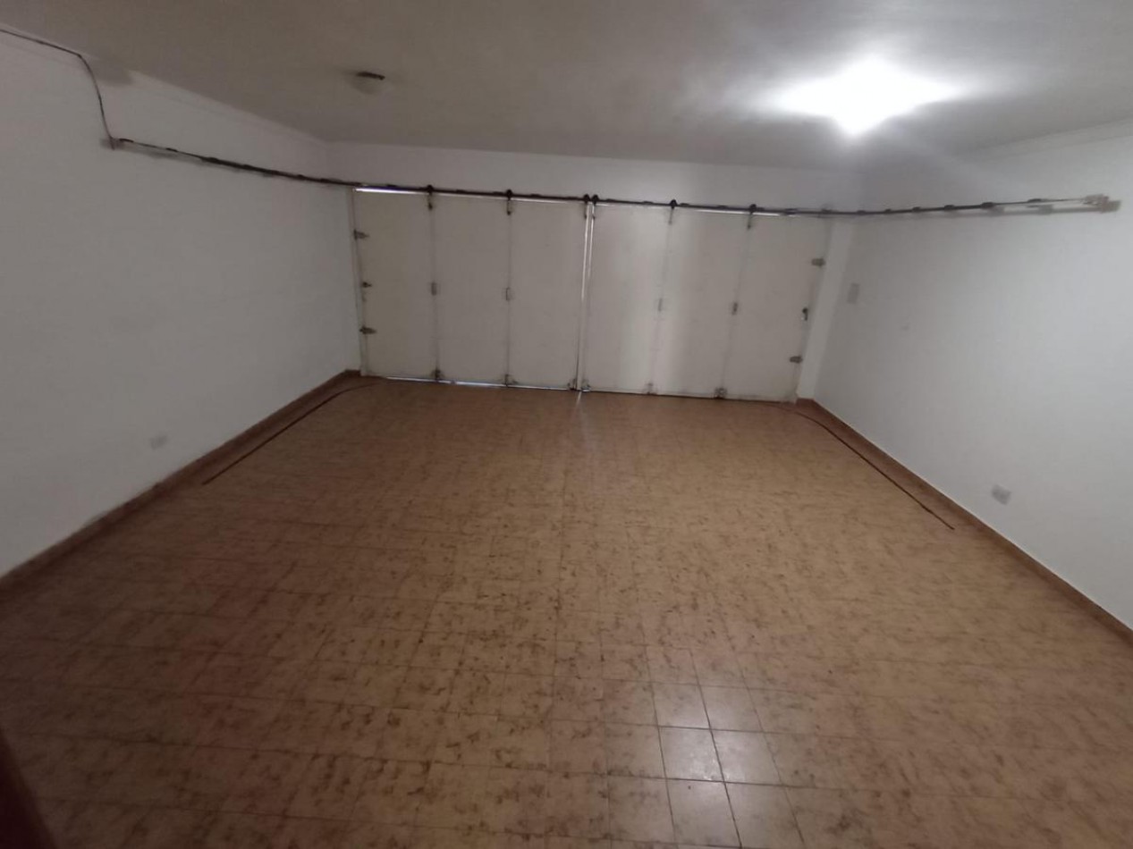 Chalet 5 amb con garage y amplio parque Mogotes 
