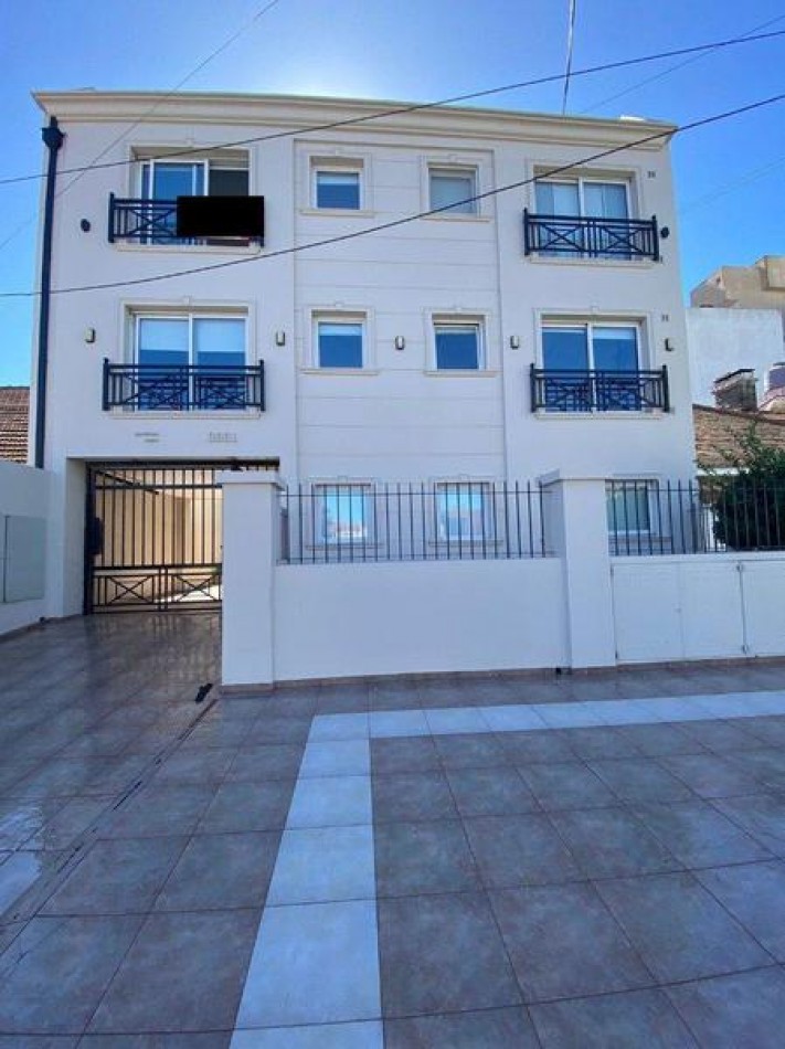 Departamento 3 Ambientes con Vista Parcial al Mar 