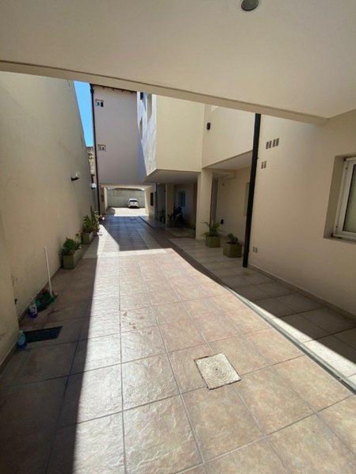 Departamento 3 Ambientes con Vista Parcial al Mar 