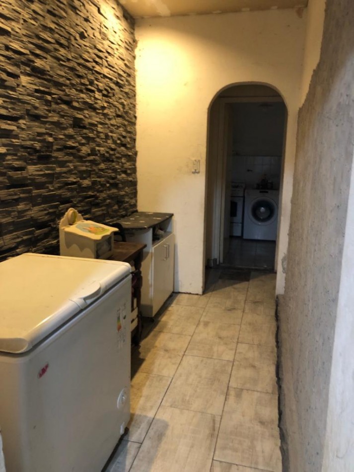 Casa de 4 Ambientes con Parque de 430 mt2 y Quincho 