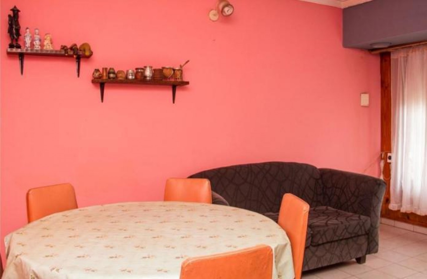 Casa 3 amb. + departamento con entrada independiente