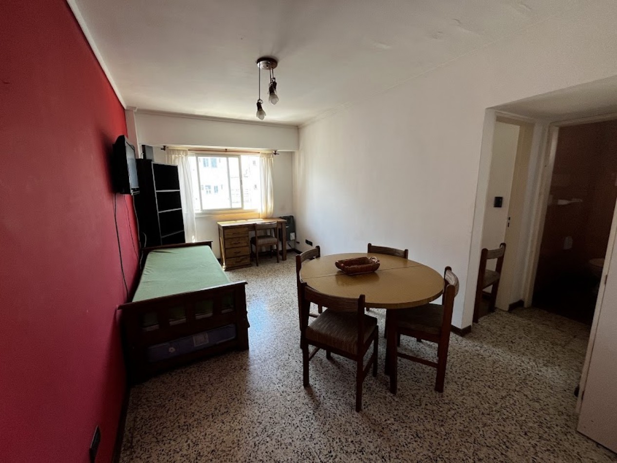 Departamento 2 amb. Plaza Mitre