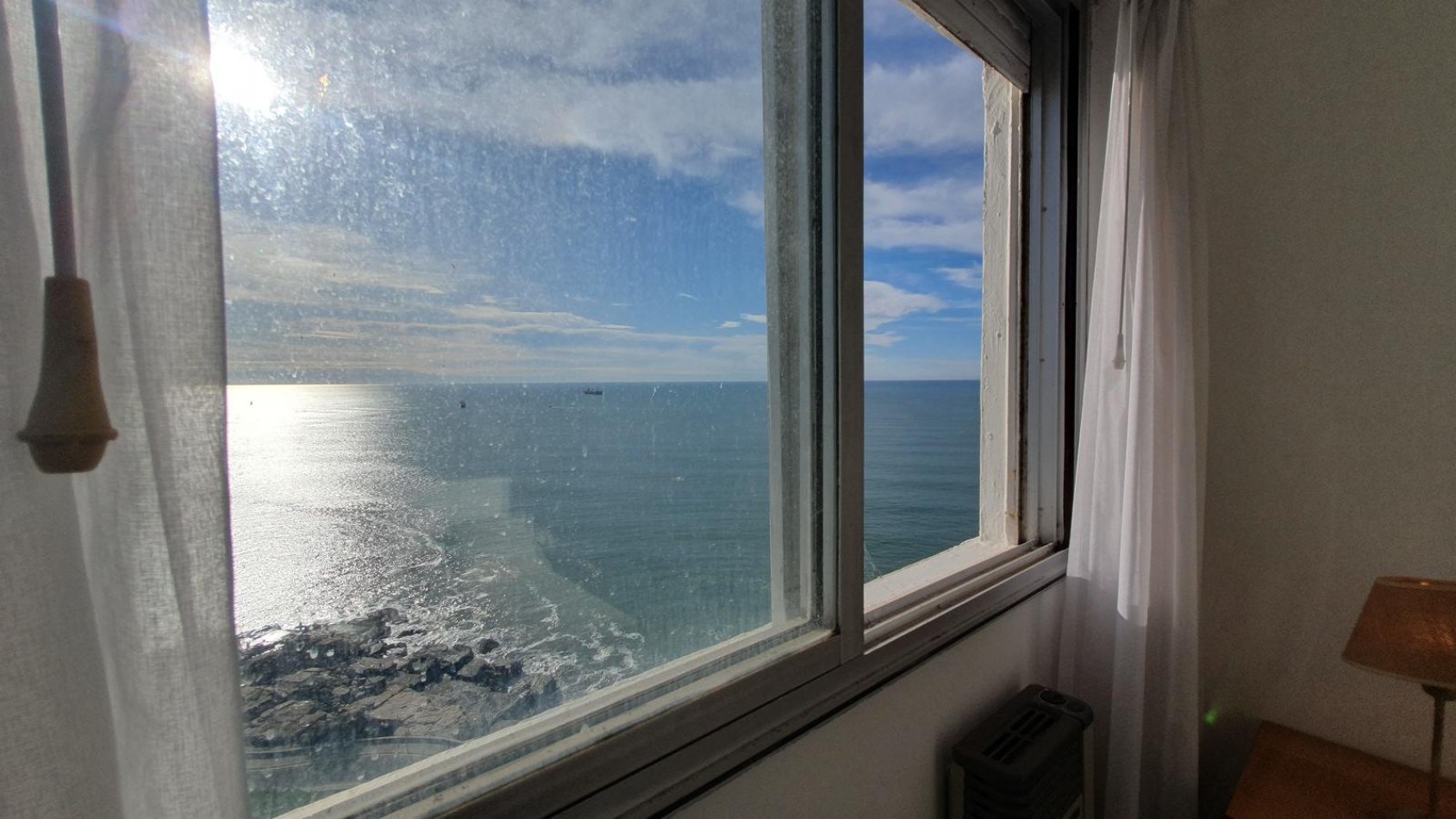  Alquiler 24 meses frente al mar -Departamento de 4 amb.- Mirador Cabo Corrientes