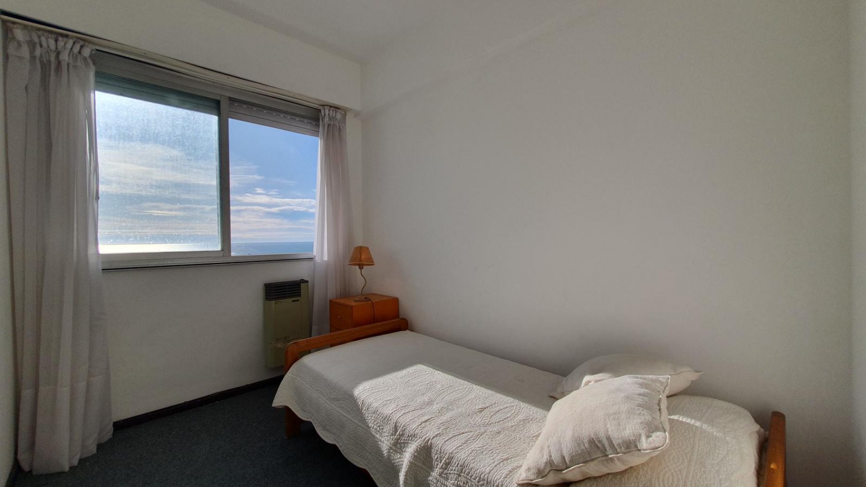  Alquiler 24 meses frente al mar -Departamento de 4 amb.- Mirador Cabo Corrientes