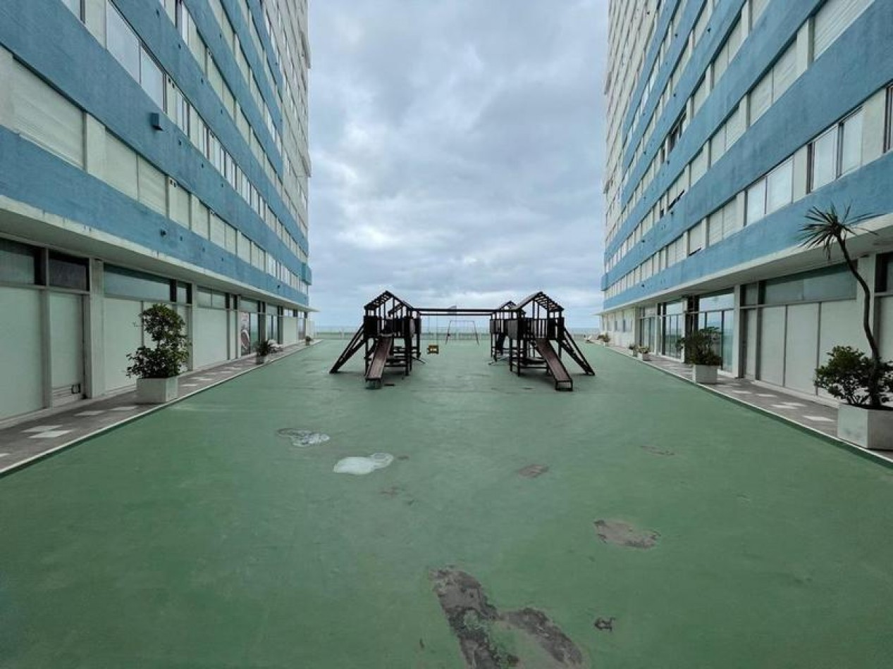  Alquiler 24 meses frente al mar -Departamento de 4 amb.- Mirador Cabo Corrientes