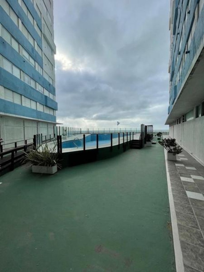  Alquiler 24 meses frente al mar -Departamento de 4 amb.- Mirador Cabo Corrientes