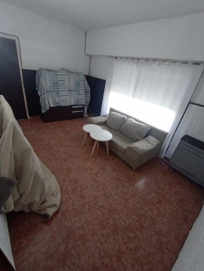 Casa de 3 amb. con parque y cochera