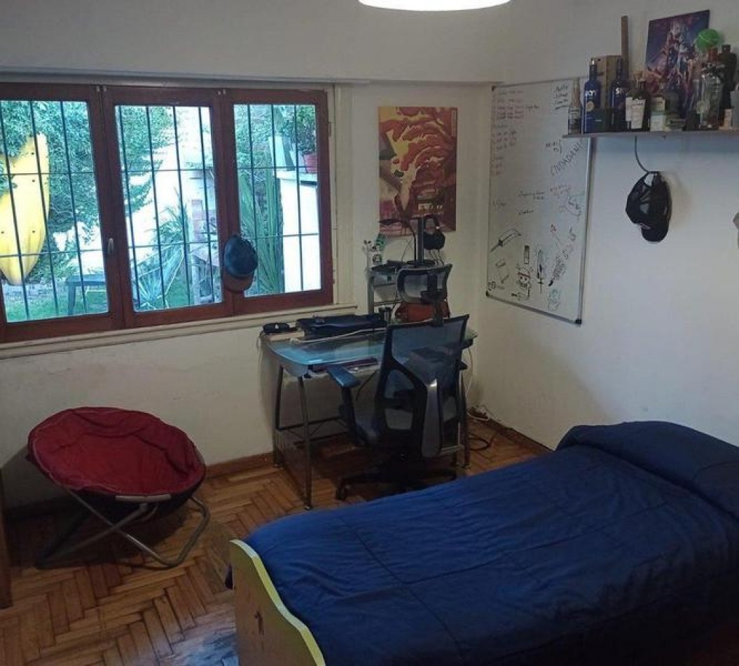 Chalet reciclado, 5 amb. con garage doble y patio 