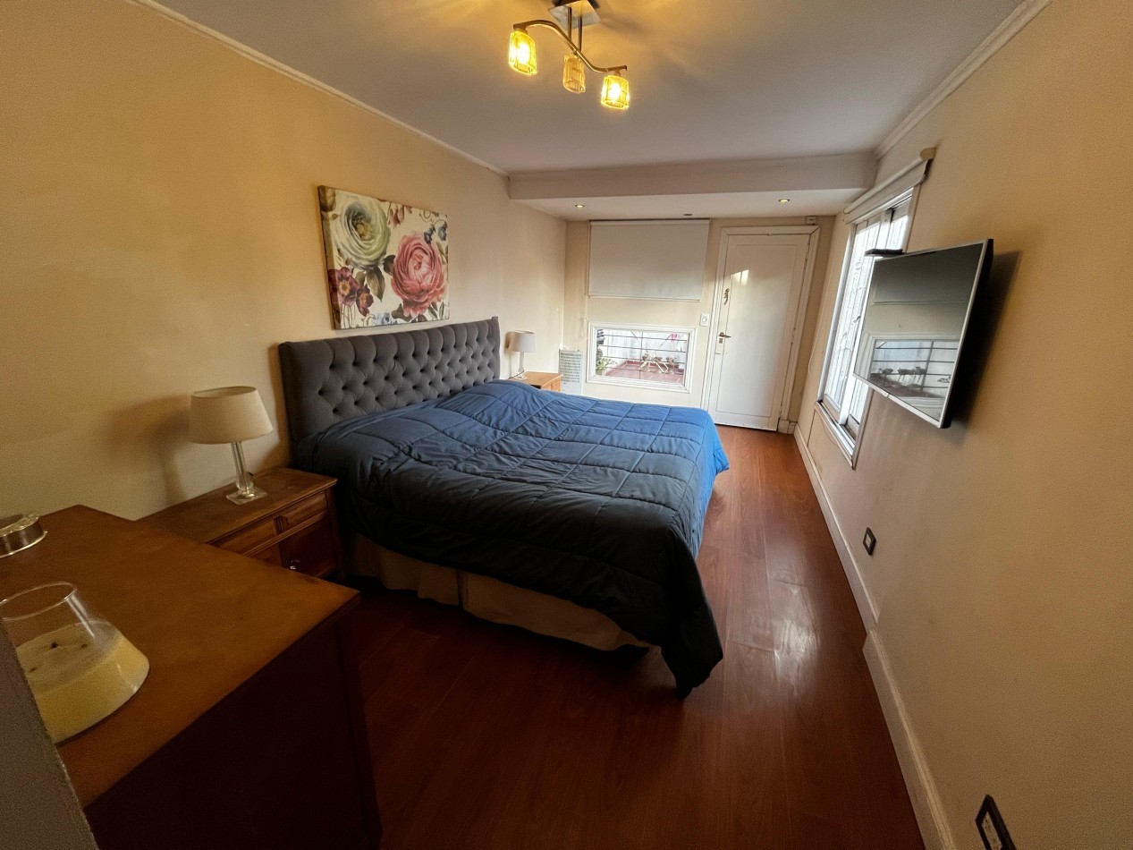 Chalet reciclado, 5 amb. con garage doble y patio 