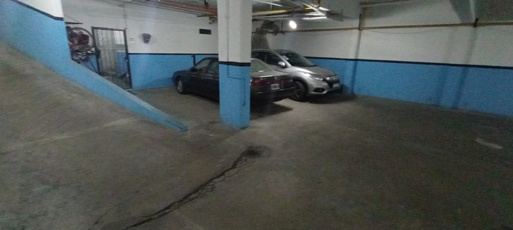Semipiso de 4 amb con balcon aterrazado cochera y baulera frente a Plaza mitre