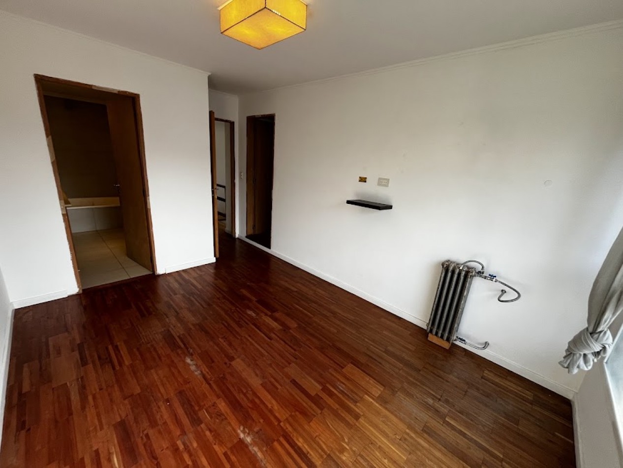 ALQUILER 24 MESES Oportunidad unica en Barrio Constitucion - Chalet en dos plantas
