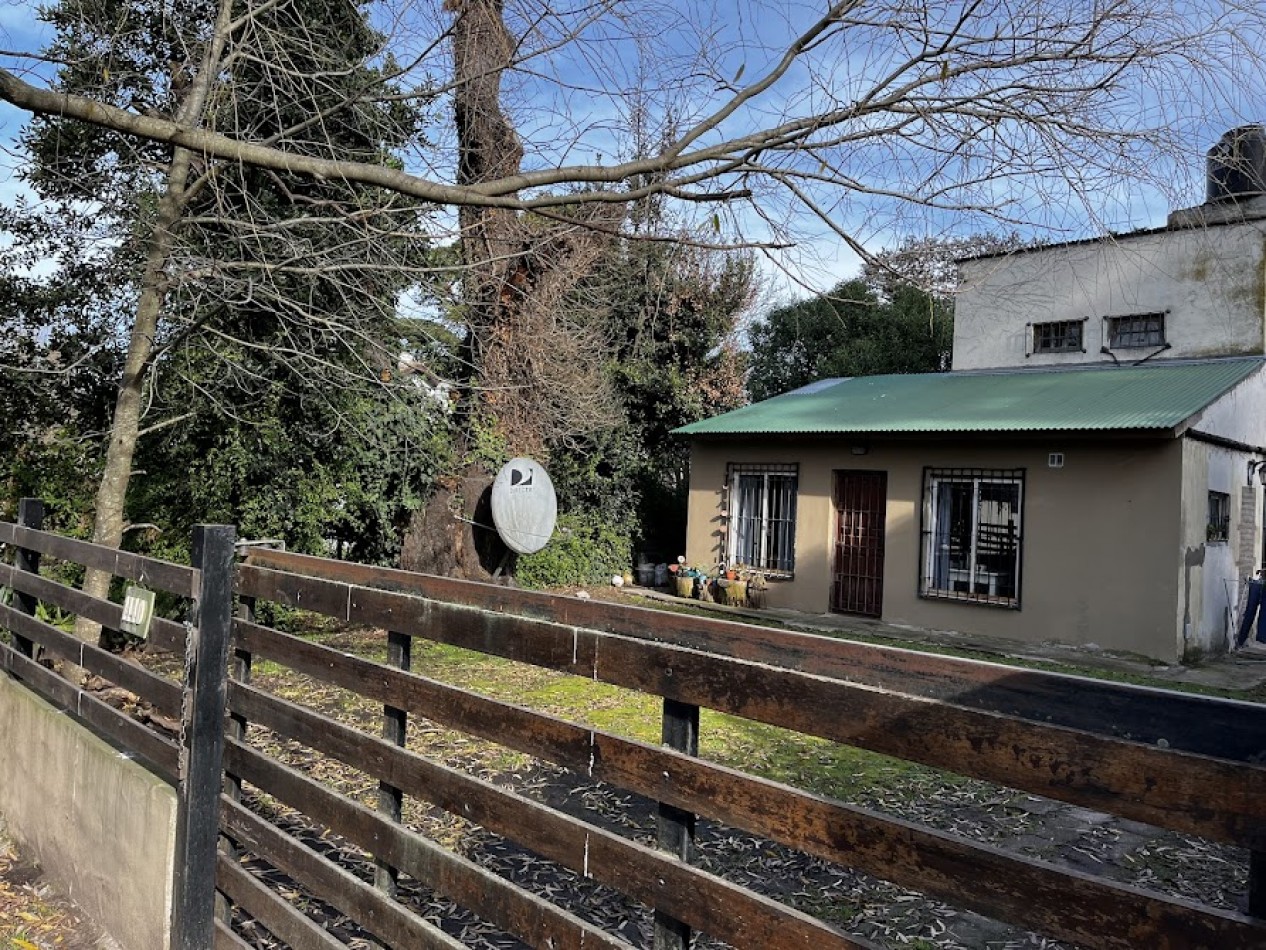 Casa lista para disfrutar - 3 ambientes con gas natural , parque y excelente ubicacion  -ACANTILADOS