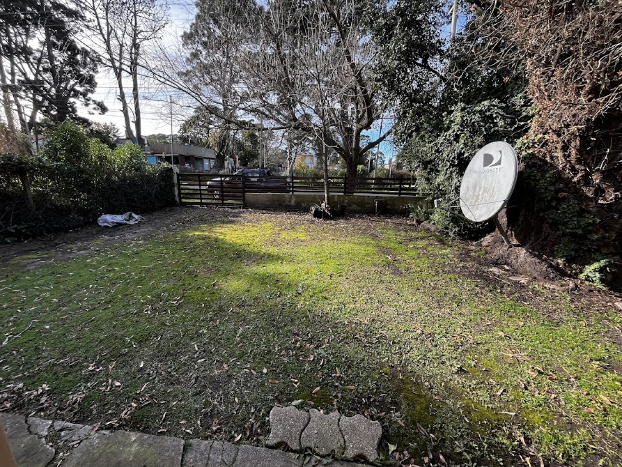 Casa lista para disfrutar - 3 ambientes con gas natural , parque y excelente ubicacion  -ACANTILADOS