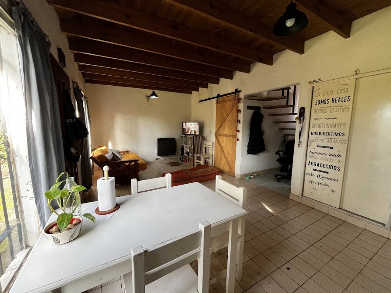 Casa lista para disfrutar - 3 ambientes con gas natural , parque y excelente ubicacion  -ACANTILADOS