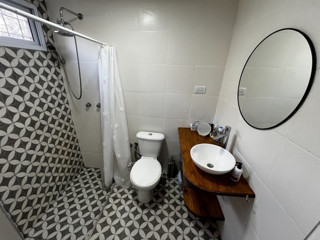 Casa lista para disfrutar - 3 ambientes con gas natural , parque y excelente ubicacion  -ACANTILADOS