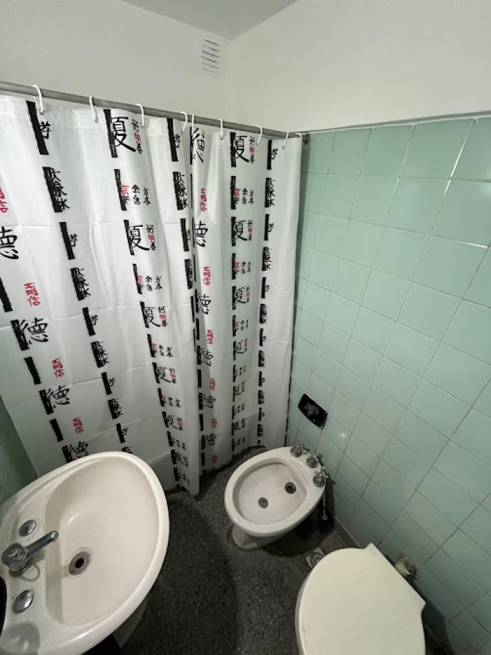 Venta Departamento 1 Ambiente con Cochera - Centro (La Rioja y Luro)