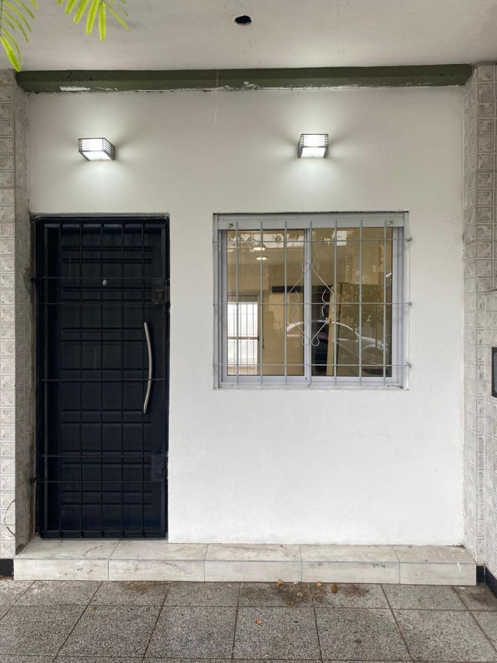 PH Reciclado al Frente con Patio propio -  - Mar del Plata