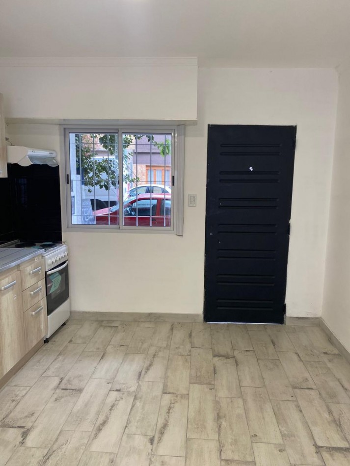 PH Reciclado al Frente con Patio propio -  - Mar del Plata