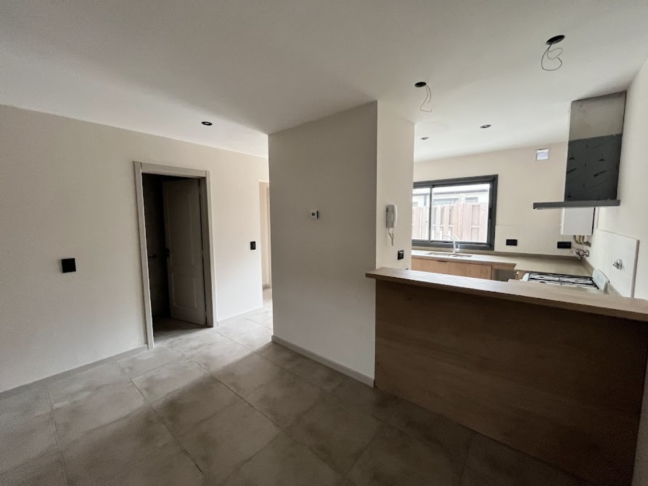 PH a Estrenar 2 Ambientes al Frente - Diseño Moderno y Excelentes Materiales