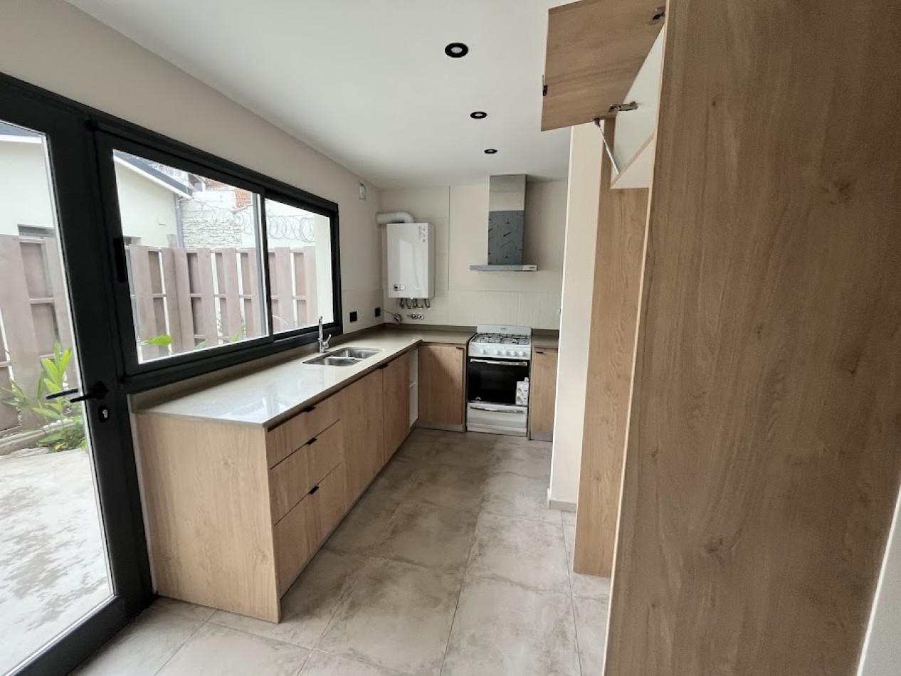 PH a Estrenar 2 Ambientes al Frente - Diseño Moderno y Excelentes Materiales