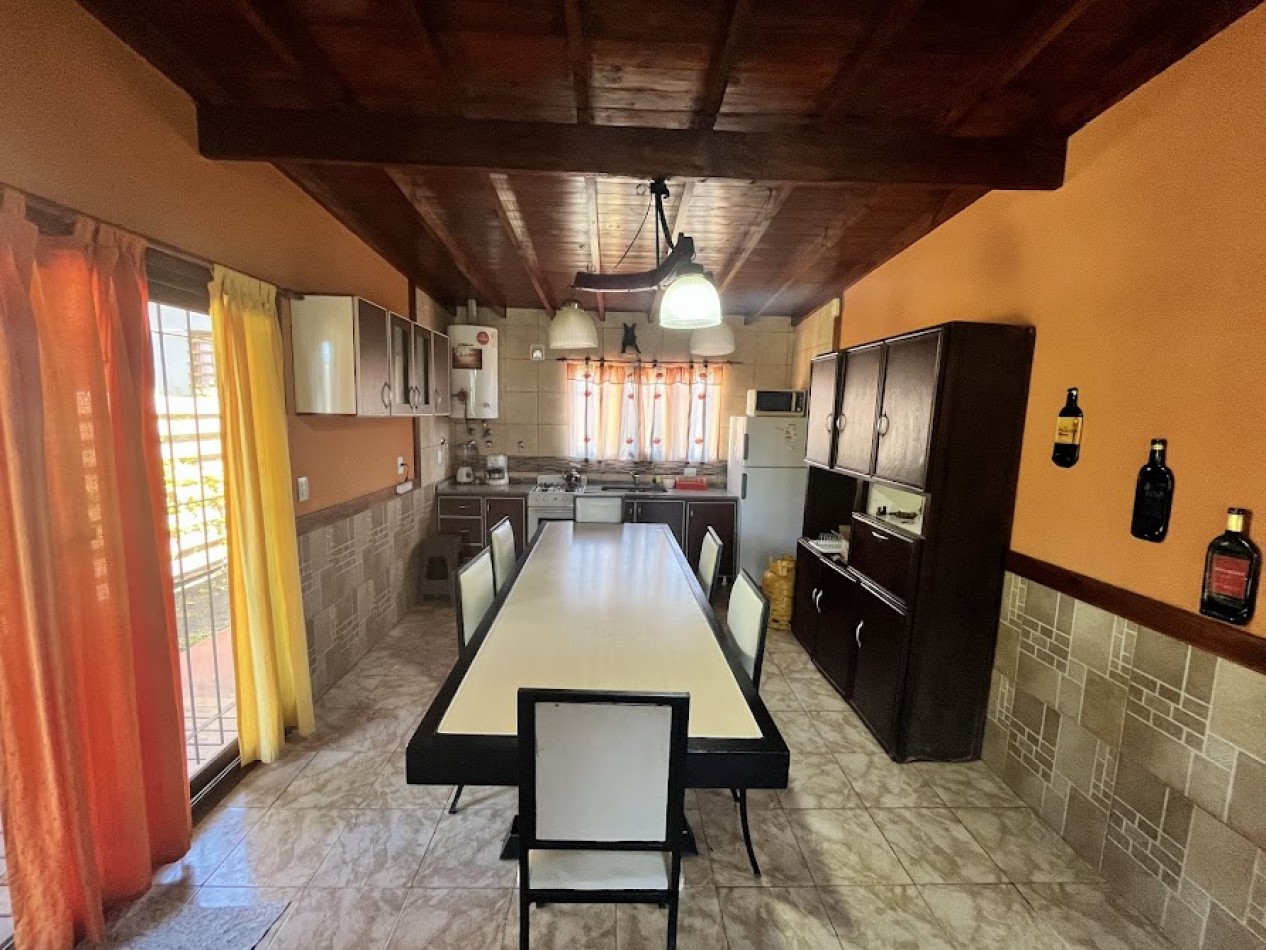 Venta en block - Dos cabañas a metros del mar en Acantilados