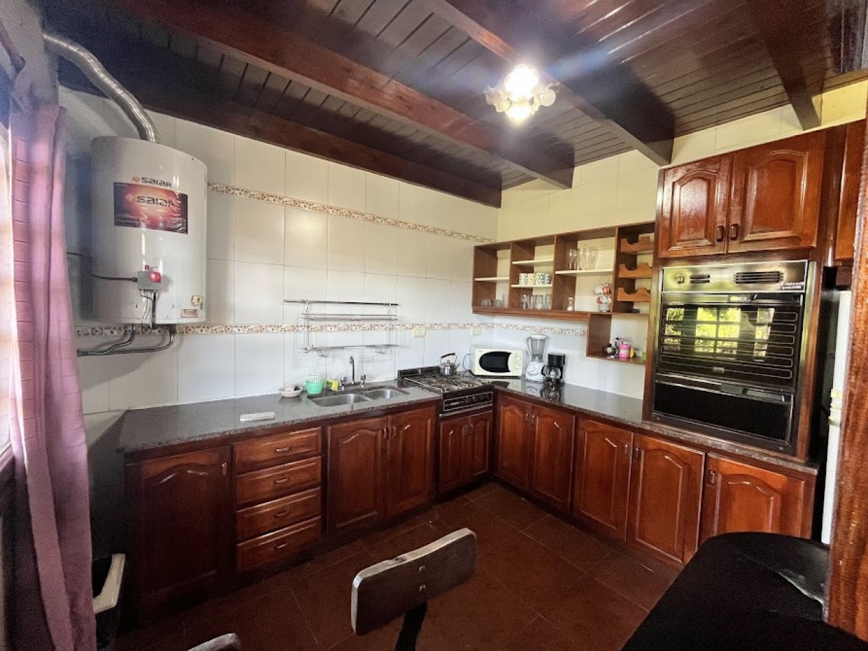 Venta en block - Dos cabañas a metros del mar en Acantilados