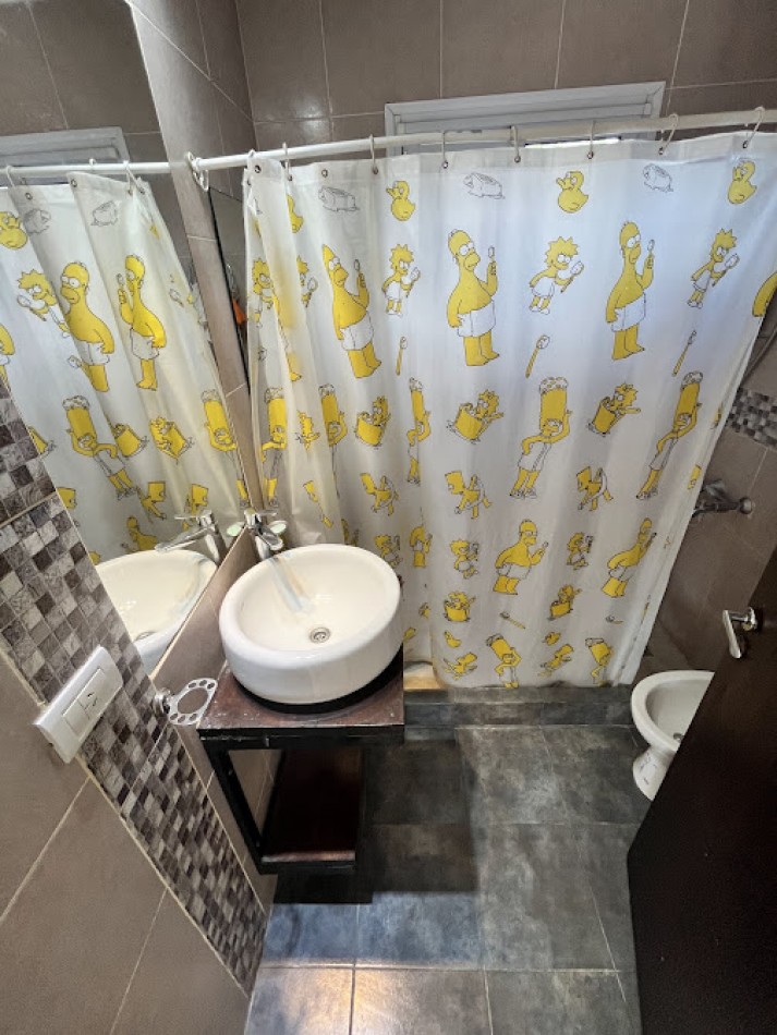 Casa moderna con amplios espacios y excelentes vistas en La Caleta