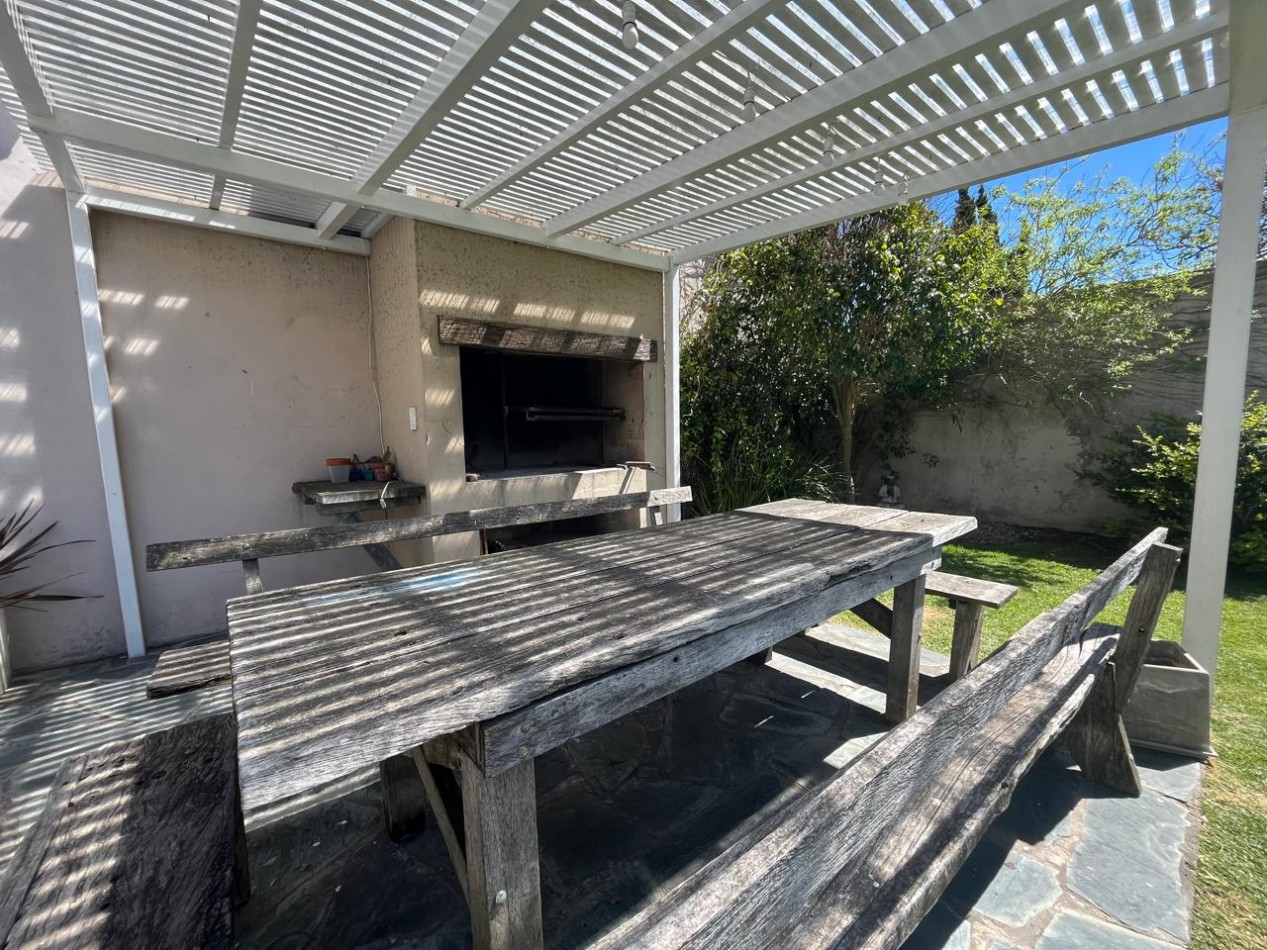 Chalet en Playa Grande para 8 personas - Alquiler Temporario