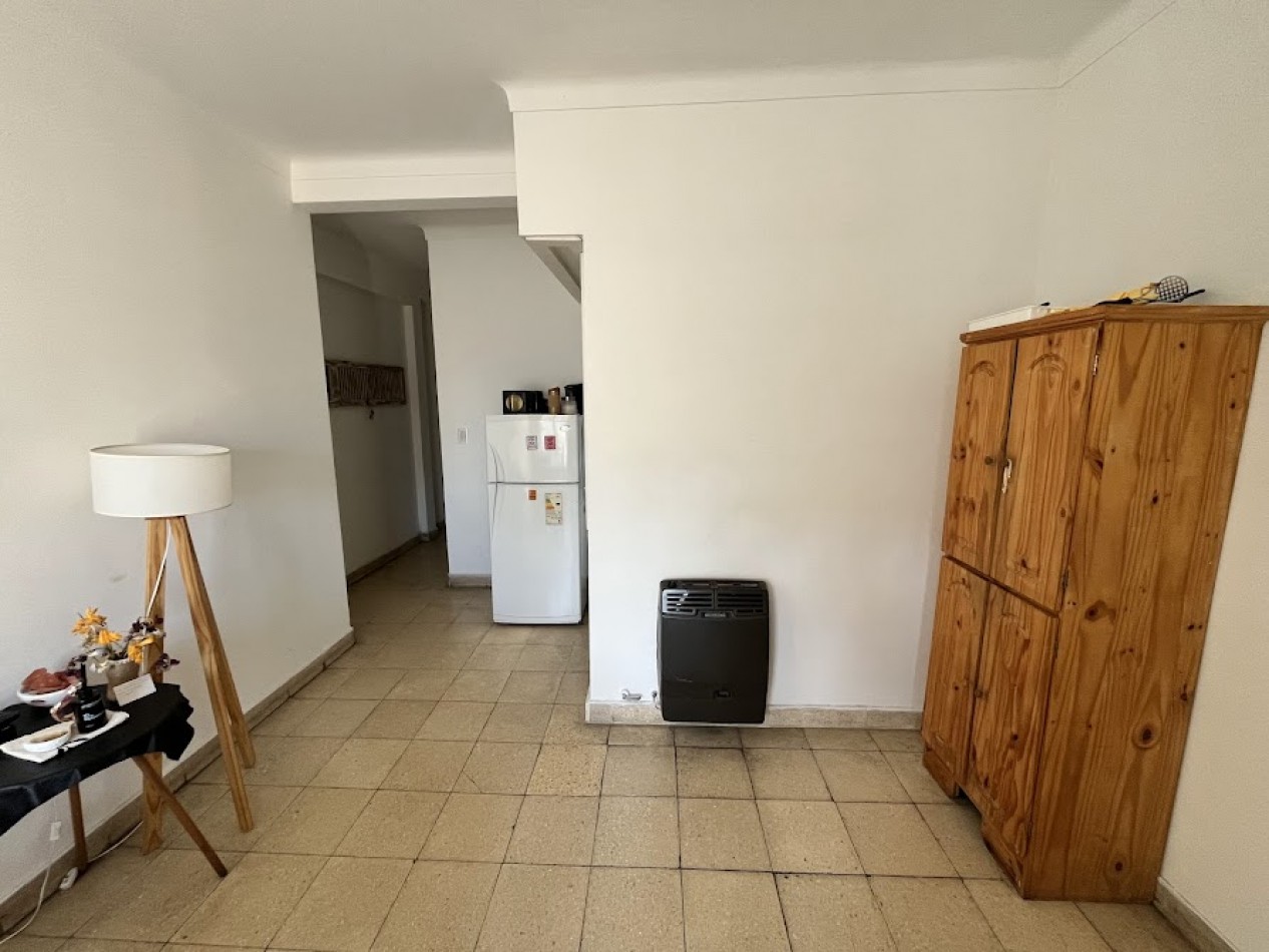 Departamento 3 Ambientes con Balcon Perimetral frente a Plaza Colon