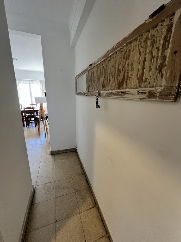 Departamento 3 Ambientes con Balcon Perimetral frente a Plaza Colon