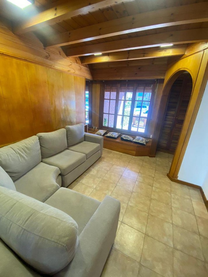 Hermoso chalet para 8 personas Barrio Los Troncos - Mar del Plata