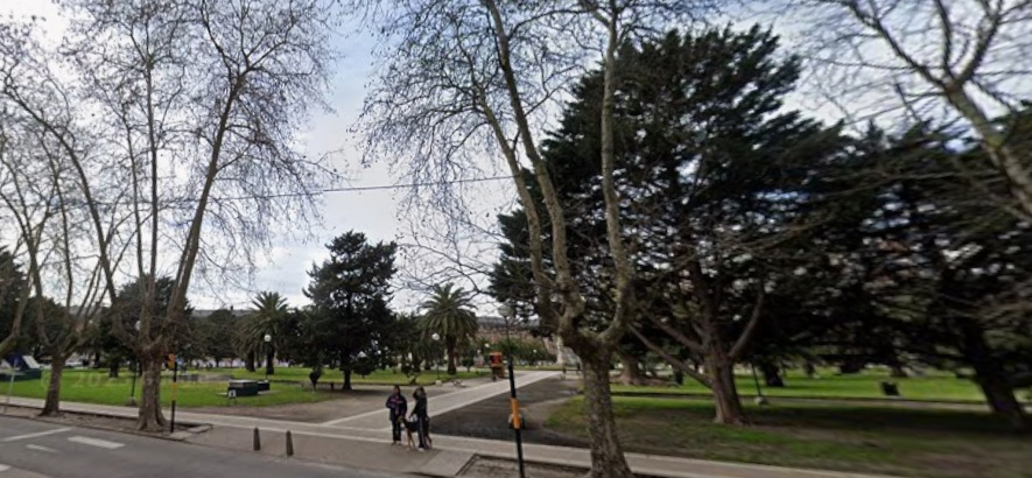 Alquiler  estudiantes  sin expensas  Departamento plaza Colon  a 1 Cuadra del Mar