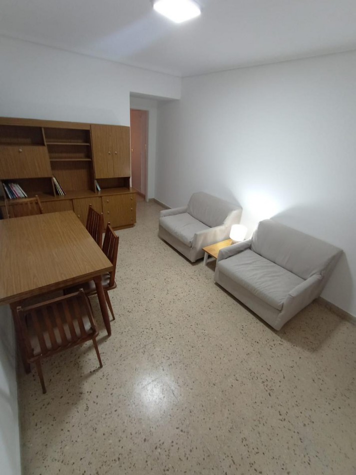 Depto para 4 Personas en Plaza Colon - Temporada