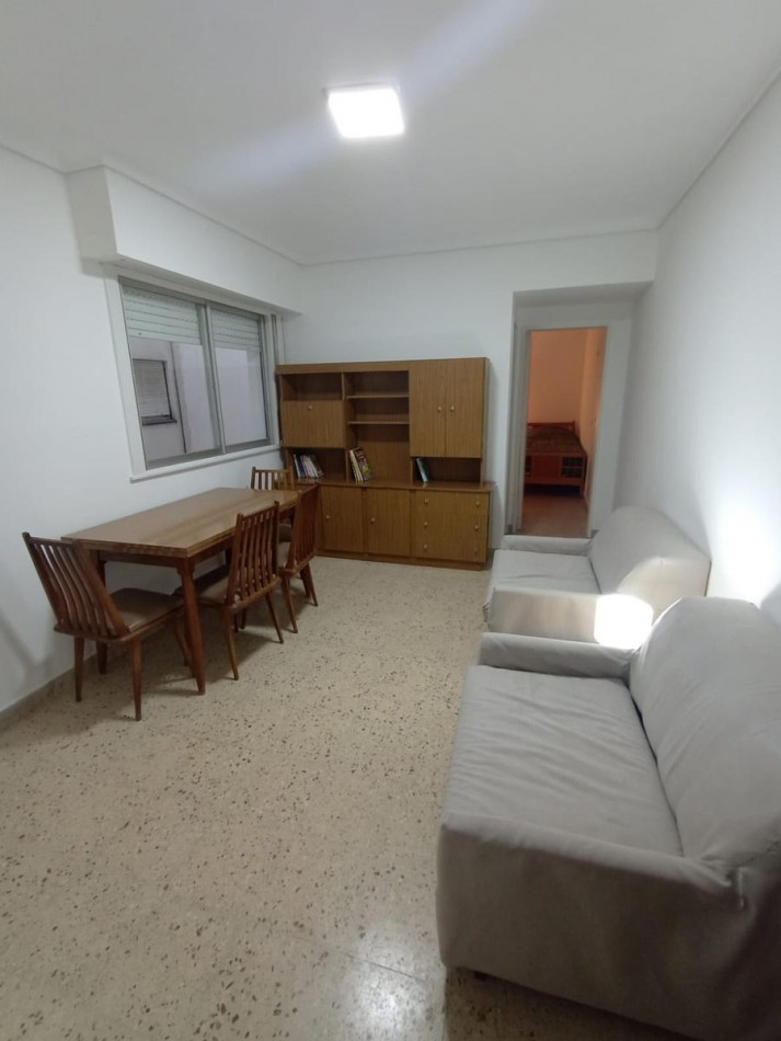 Depto para 4 Personas en Plaza Colon - Temporada