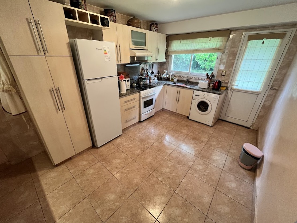 Alquiler temporario para 8/6 personas  en Country Costa del Sol, Mar Chiquita