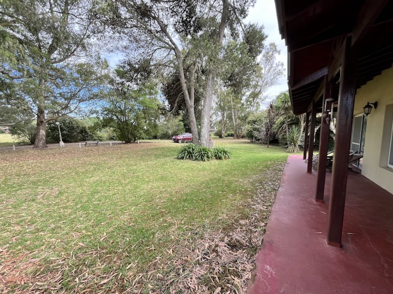 Alquiler temporario para 8/6 personas  en Country Costa del Sol, Mar Chiquita