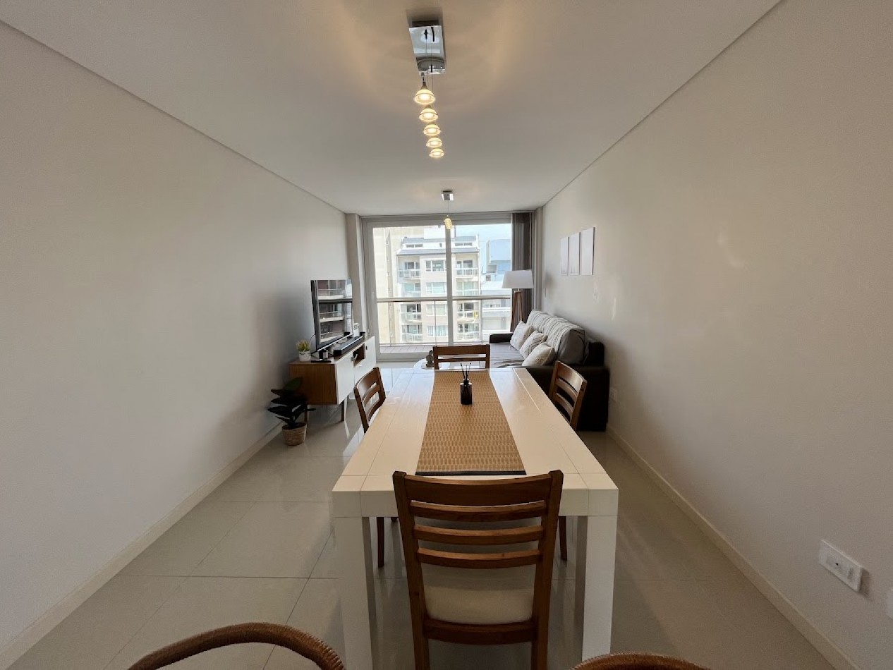 Departamento 2 ambientes de categoria con vista al mar, amoblado, cochera y baulera - Edificio Cronos