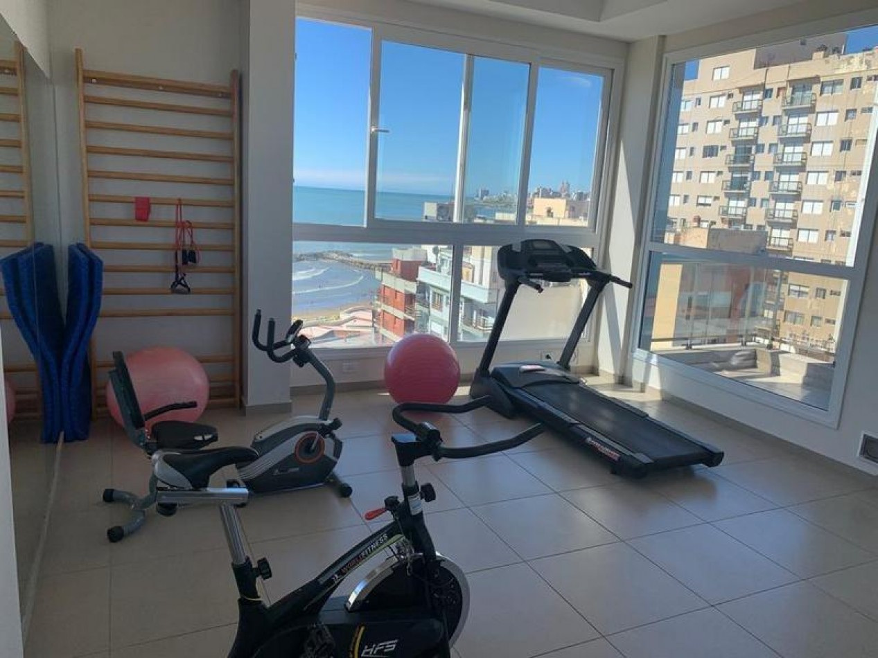 Departamento 2 ambientes de categoria con vista al mar, amoblado, cochera y baulera - Edificio Cronos