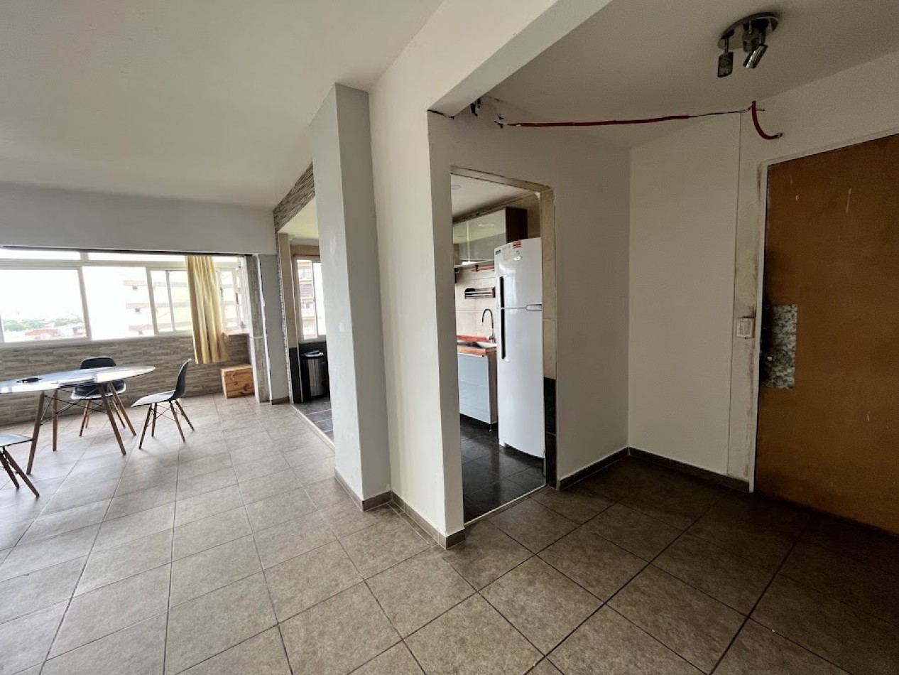 Amplio 4 ambientes con cochera, super luminoso y vistas panoramicas - 100 m² reciclado