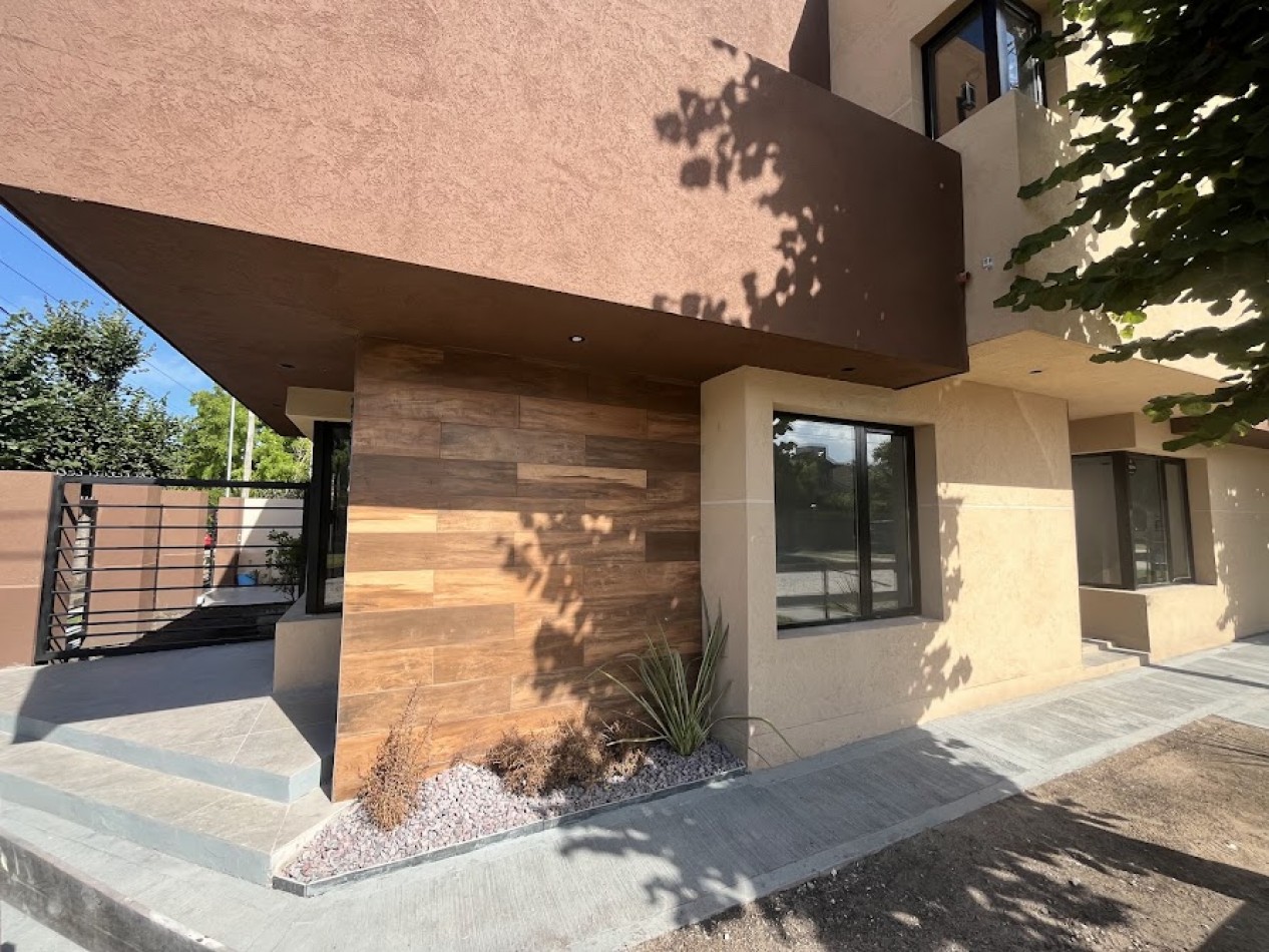 Duplex de 4 ambientes en Barrio Los Pinares - Diseño moderno y domotica APTO CREDITO