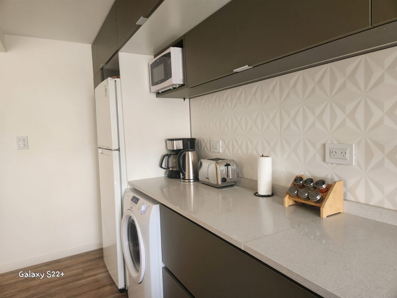  Vista plena al mar  Depto.2 Ambientes Reciclado  - Cochera y Baulera--