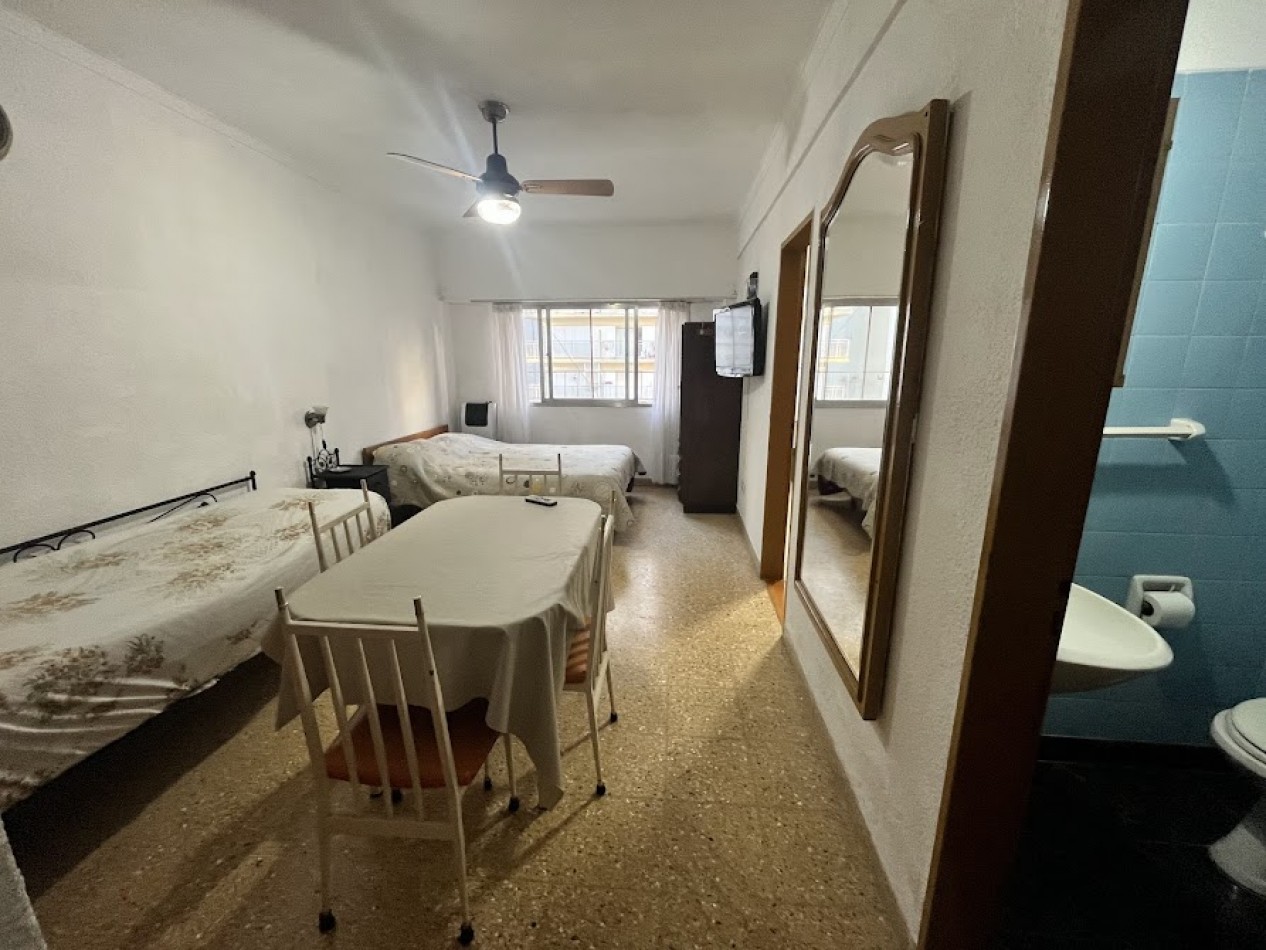 Alquiler  estudiantes  sin expensas  Departamento plaza Colon  a 1 Cuadra del Mar